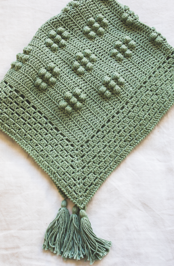 Kinnymoon Hand Crochet Blanket - MARETHCOLLEEN