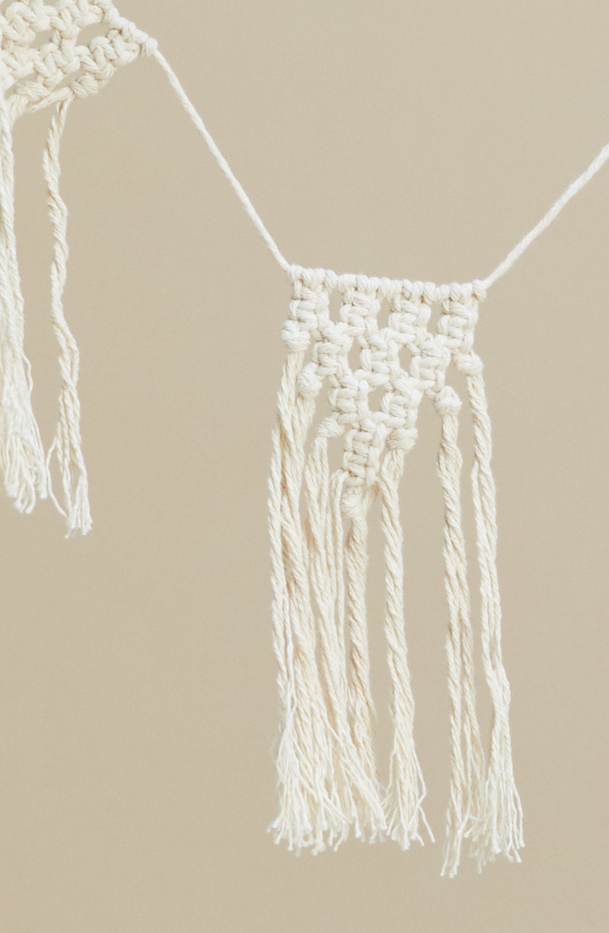 Bunting Crochet Flags - MARETHCOLLEEN