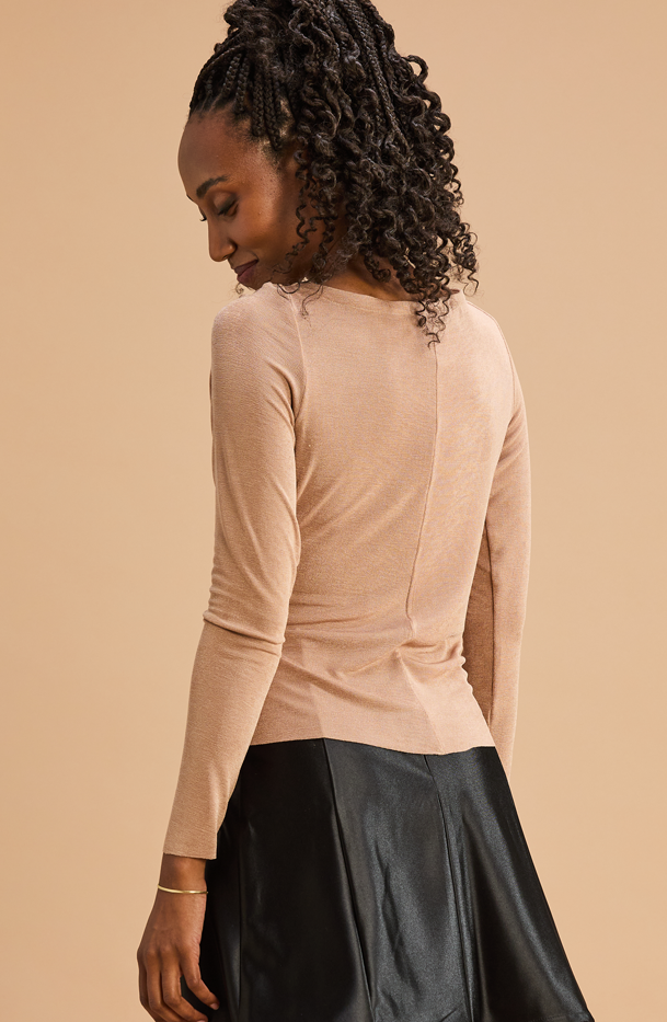 Fiona Top - MARETHCOLLEEN