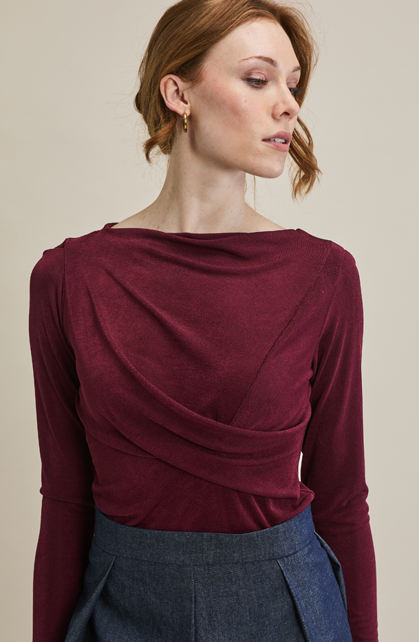 Fiona Top - MARETHCOLLEEN