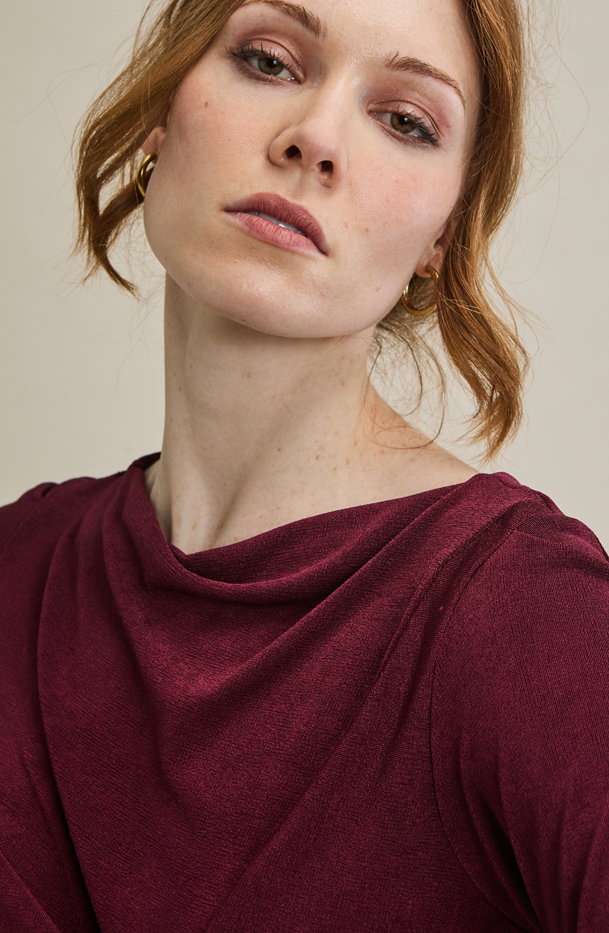 Fiona Top - MARETHCOLLEEN