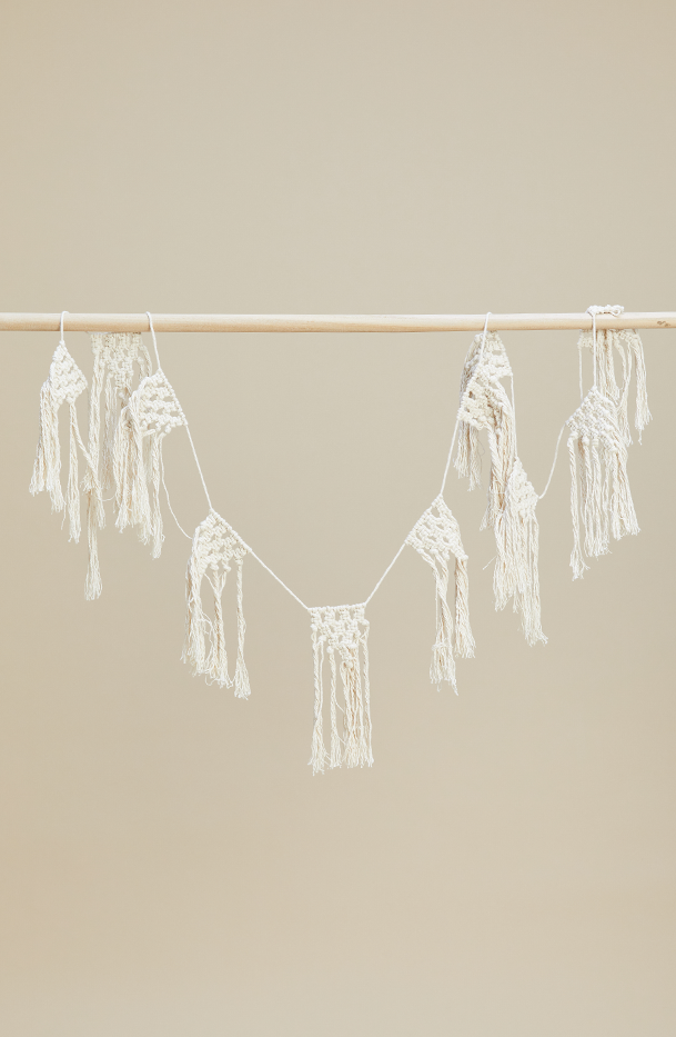 Bunting Crochet Flags - MARETHCOLLEEN