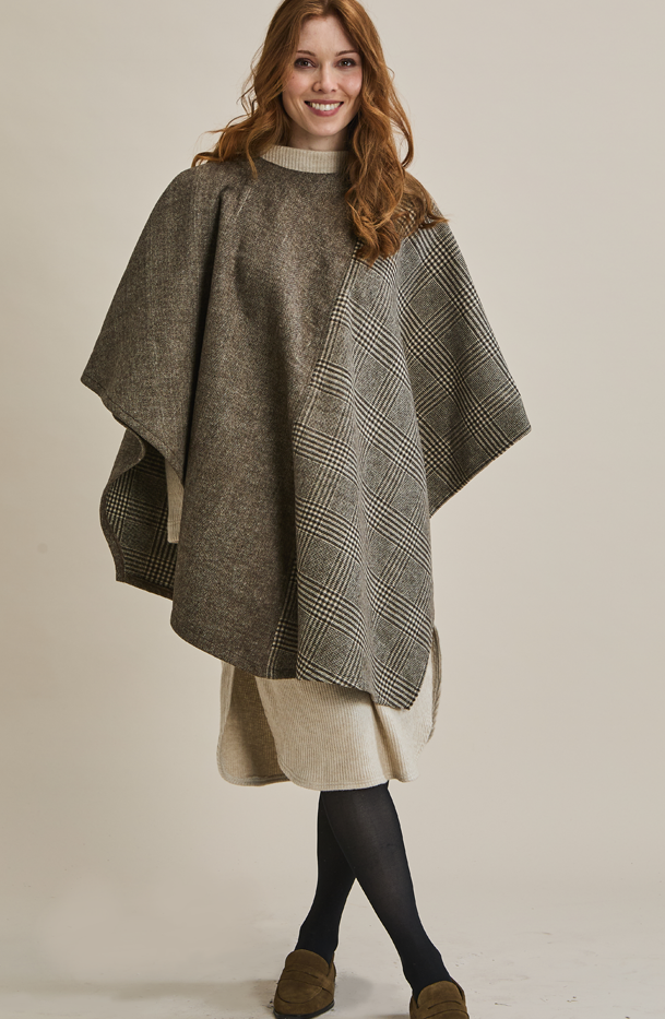 Poncho - MARETHCOLLEEN