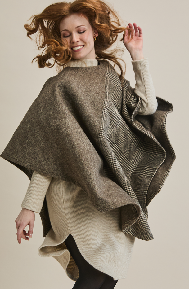 Poncho - MARETHCOLLEEN