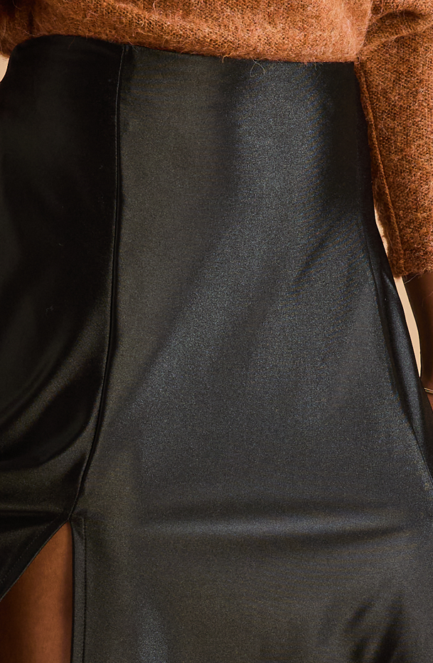 Slit Skirt - MARETHCOLLEEN