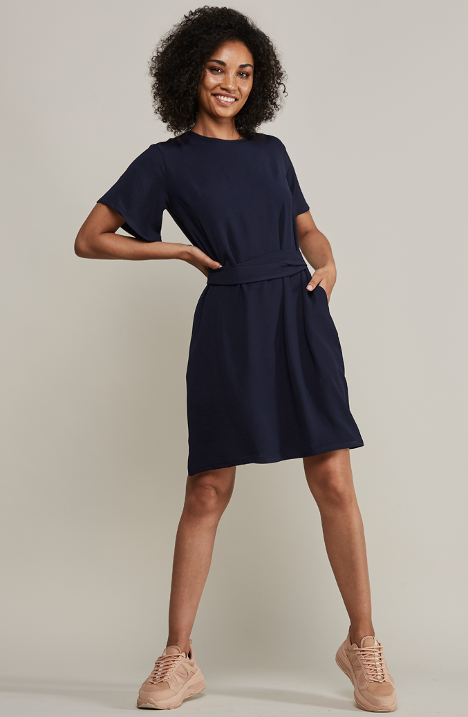 April Dress - MARETHCOLLEEN