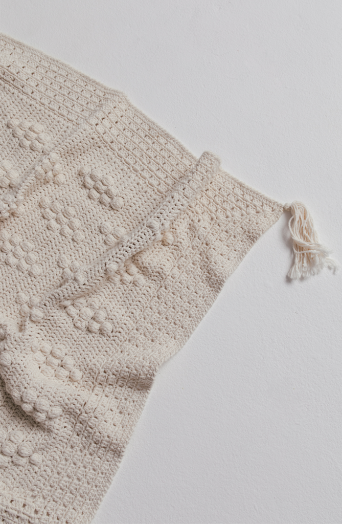 Kinnymoon Hand Crochet Blanket - MARETHCOLLEEN
