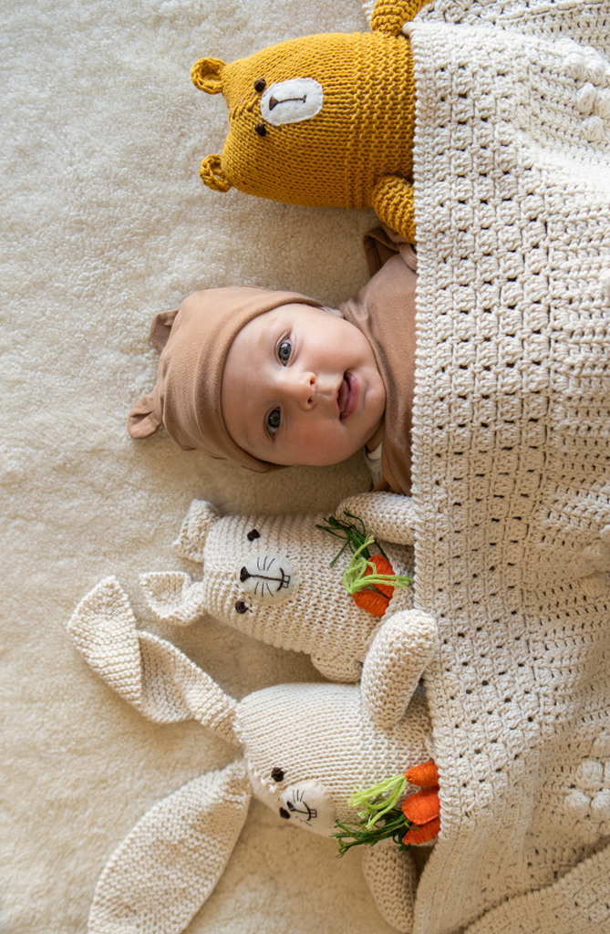 Kinnymoon Hand Crochet Blanket - MARETHCOLLEEN