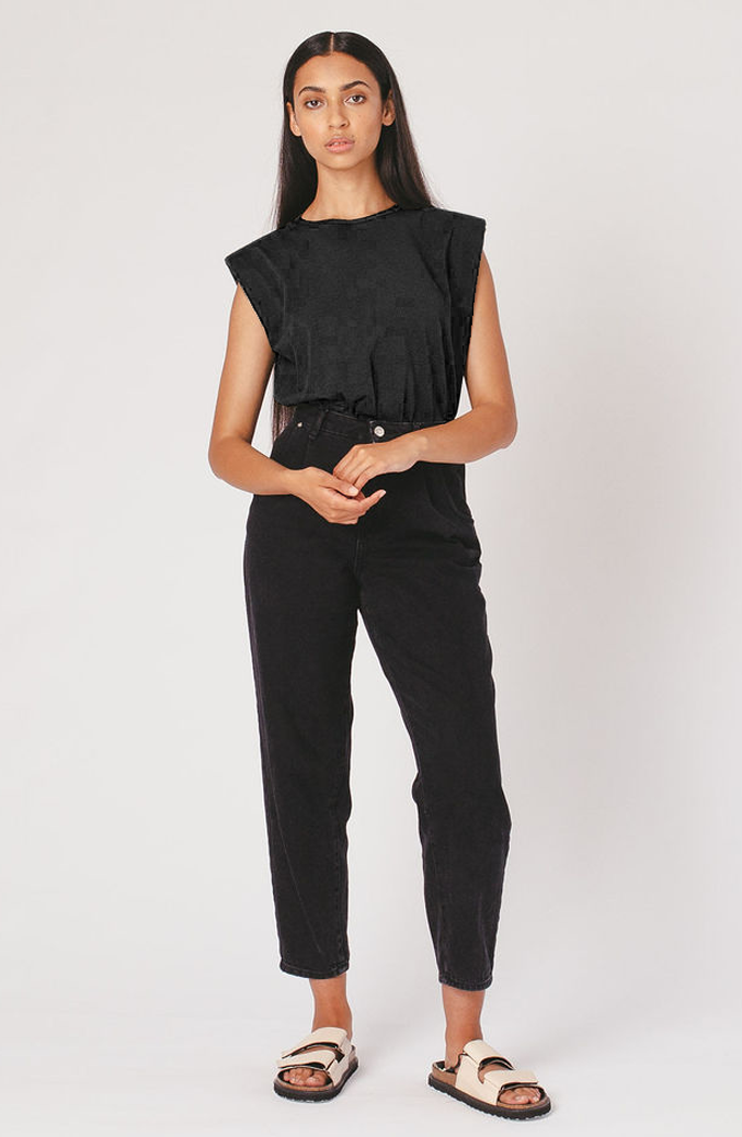 Shoulder Pad Tee - MARETHCOLLEEN